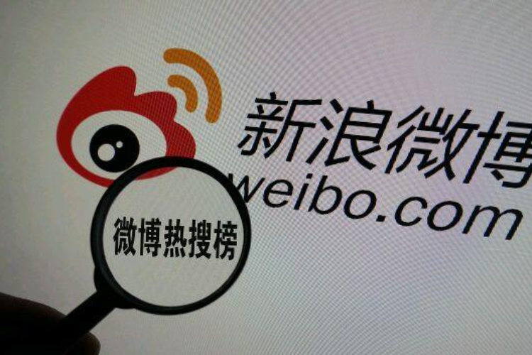  德甲联盟推行新规，VAR技术全面升级引发争议  