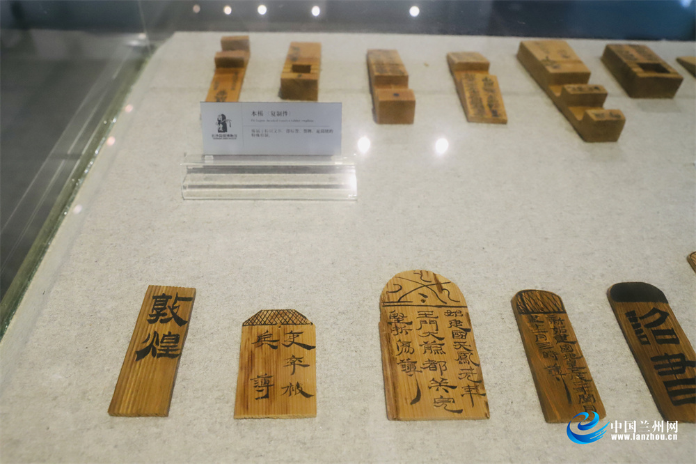  老鹰交易送走科林斯，全面开启重建计划  
